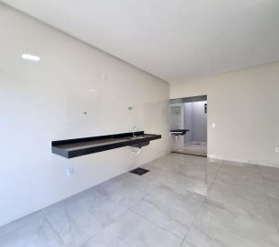 WhatsApp Image 2025-09-02 at 16.12.45 (1)