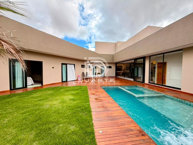 Casa em Condomínio Gaudí